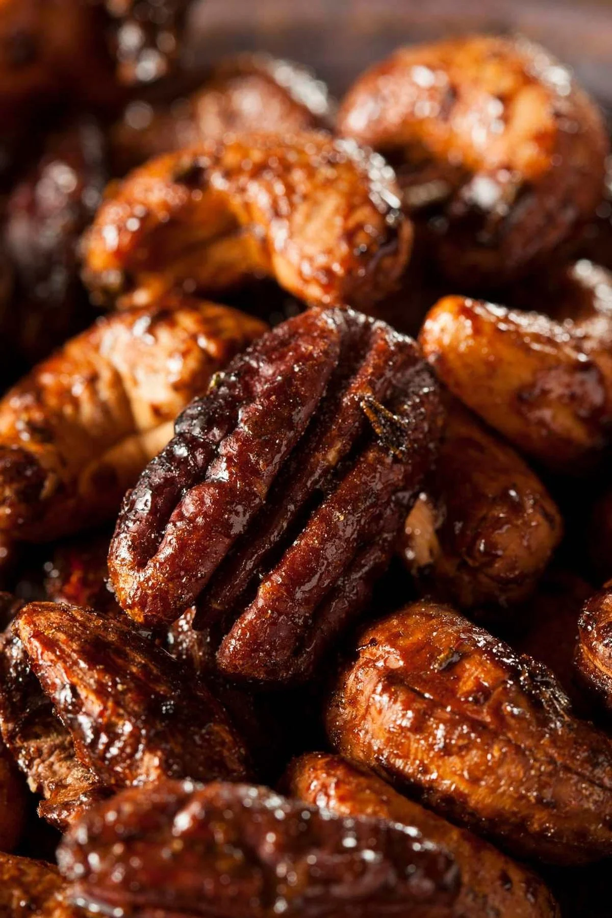 Bobby Flay's deliciously spiced nuts recipe for a perfect snack