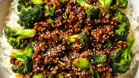 Delicious Ground Beef and Broccoli Stir Fry served in a bowl